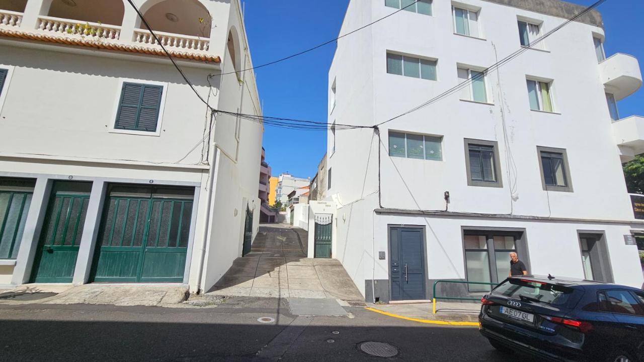 Garden And Seaview Apartment - Free Parking Funchal  Exteriör bild