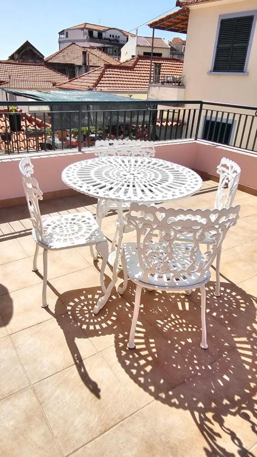 Garden And Seaview Apartment - Free Parking Funchal  Exteriör bild