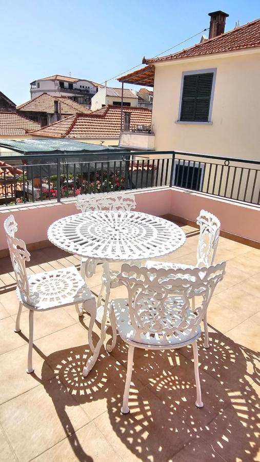 Garden And Seaview Apartment - Free Parking Funchal  Exteriör bild