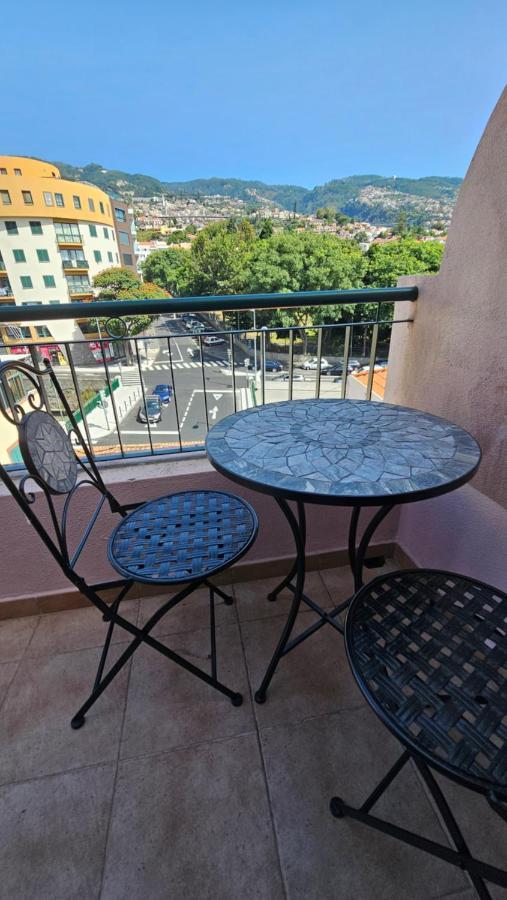 Garden And Seaview Apartment - Free Parking Funchal  Exteriör bild